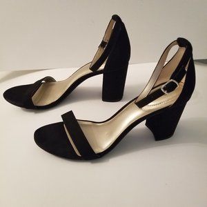 Bandolino Amory Black Suede Open-Toe  Sandals (size 9)